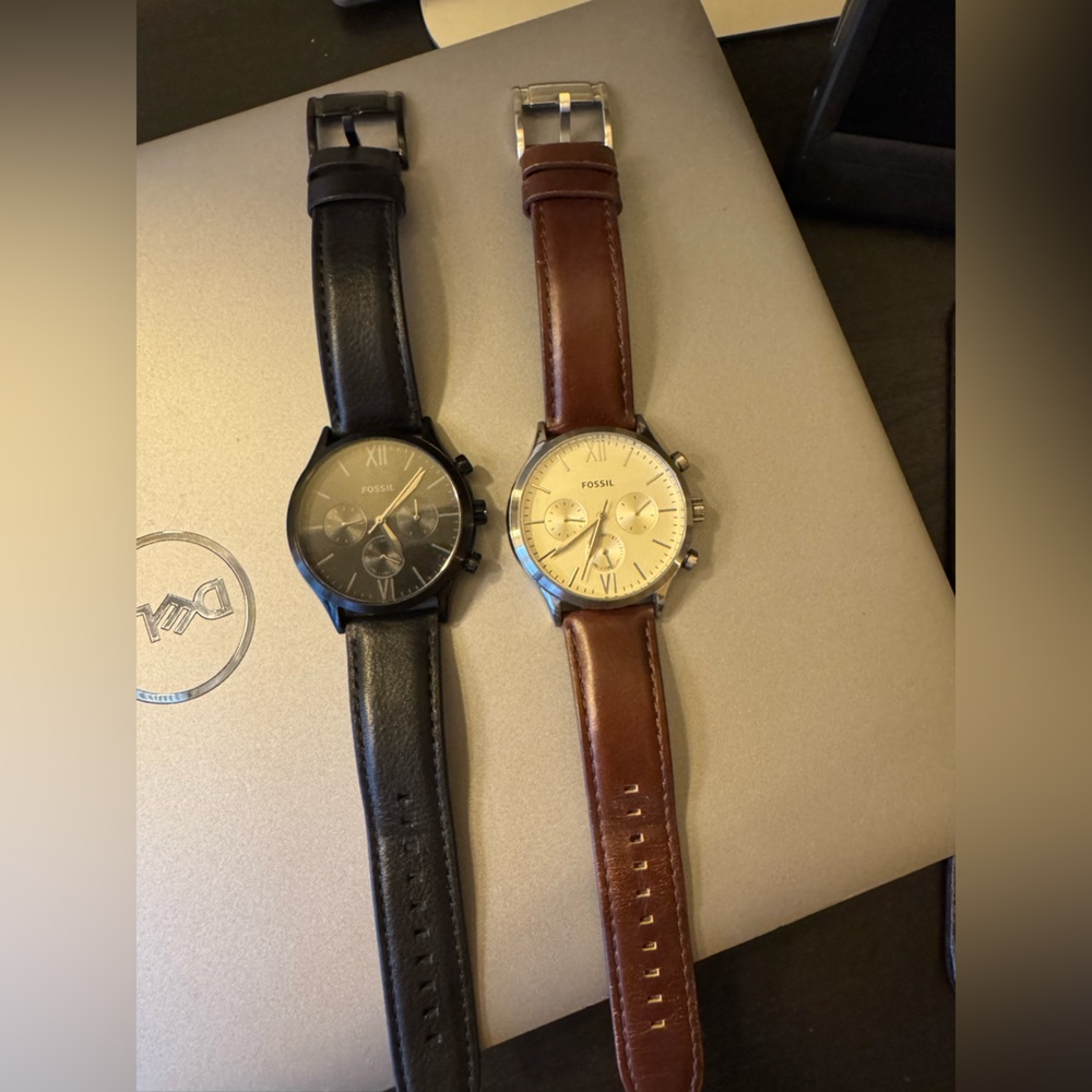 Fossil watch pair
